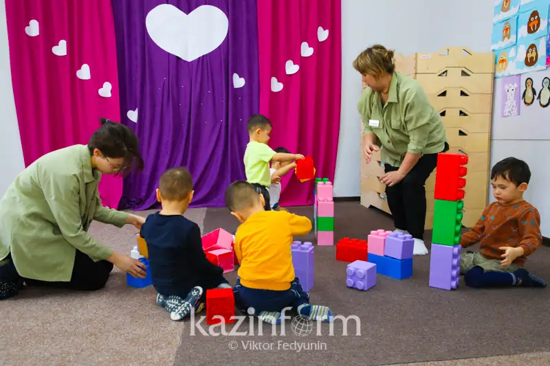 Сколько мест не хватает в детских садах и школах СКО