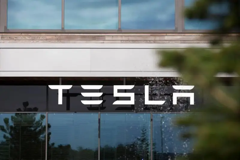 Власти Германии обвинили Tesla в утечке данных