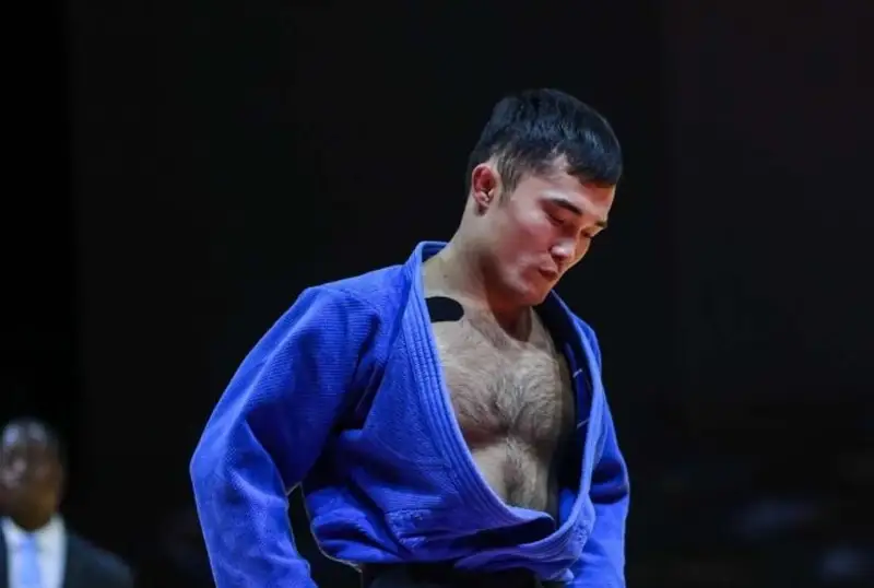 Казахстанские дзюдоисты поборются за «бронзу» турнира в Тбилиси