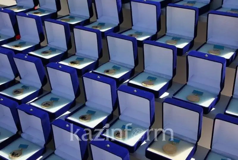 عالىمدارعا عىلىمي اتاعى ءۇشىن قانشا ۇستەمەاقى تولەنەدى