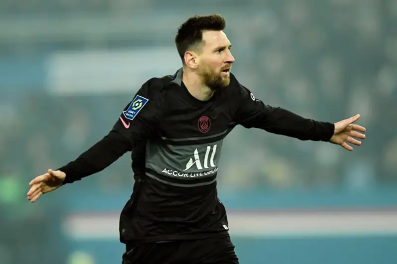 2022 йил якунларига кўра Месси дунёнинг энг яхши футболчиси деб топилди