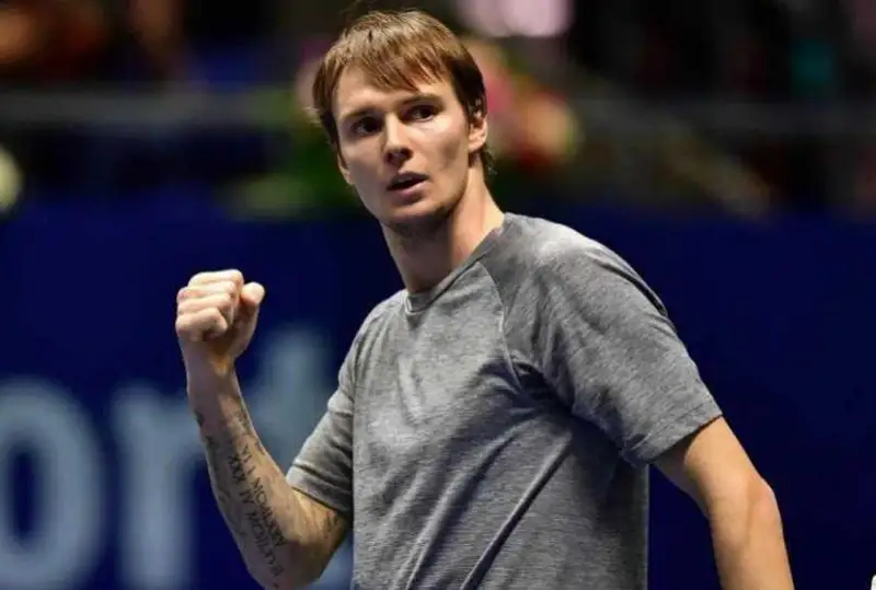 Александр Бублик АҚШдаги мусобақани ғалаба билан бошлади