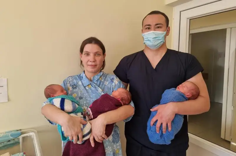 Тройня родилась у сельчанки в районе Костанайской области