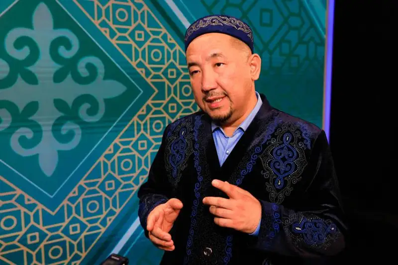 Как следует встречать Қадір түні и какие вопросы часто задают имаму – интервью с Нурланом Байжигитулы