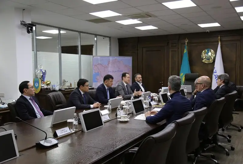 QazaqGaz и Eni обсудили возможности сотрудничества в сфере переработки газа