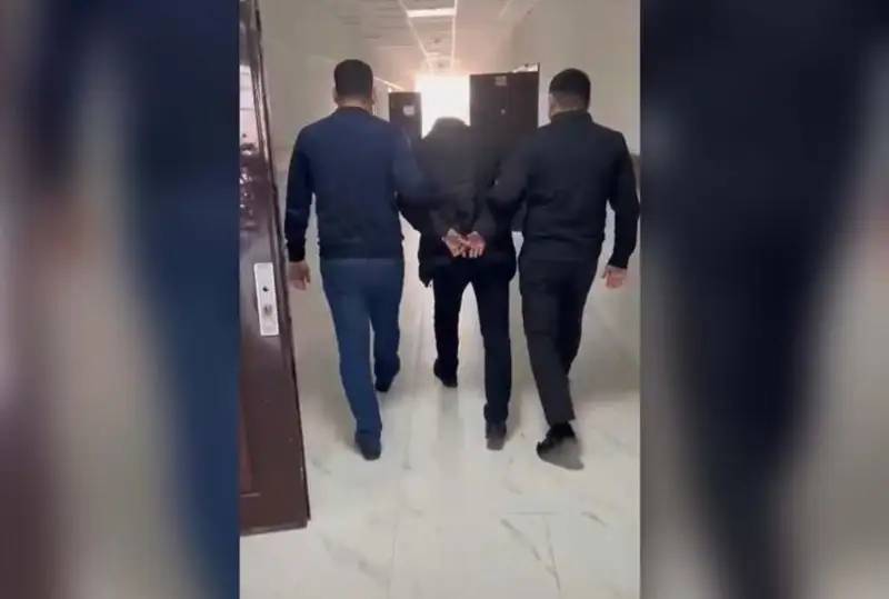 Более 50 казахстанцев обманули двое аферистов из Атырау и Астаны