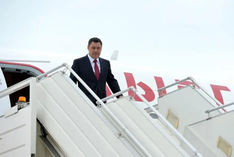 قىرعىز پرەزيدەنتى سادىر جاپاروۆ رەسمي ساپارمەن رەسەيگە بارا جاتىر