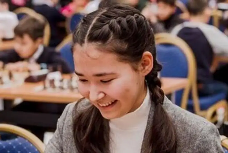 17-летняя Меруерт Камалиденова сенсационно обыграла четырехкратную чемпионку мира по шахматам