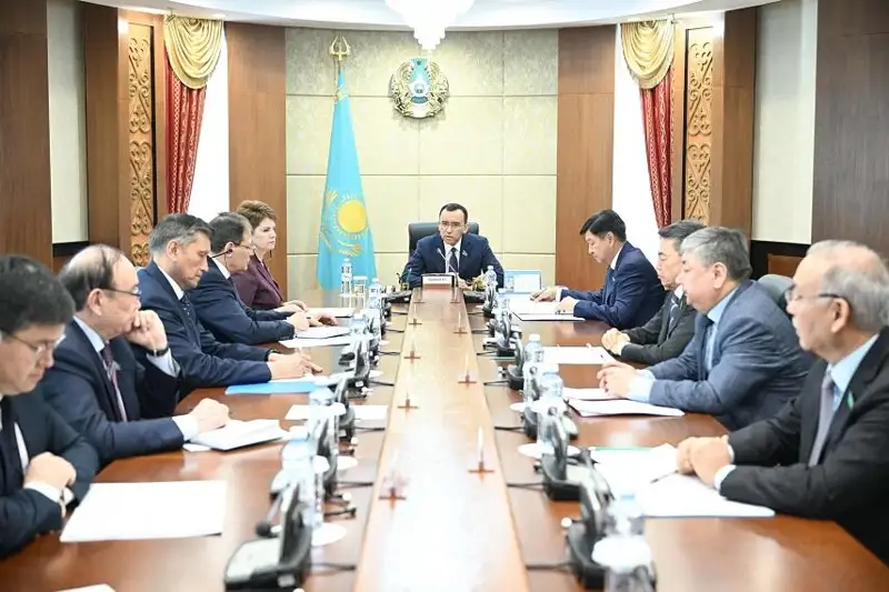 Повестку предстоящего заседания палаты утвердили сенаторы Казахстана