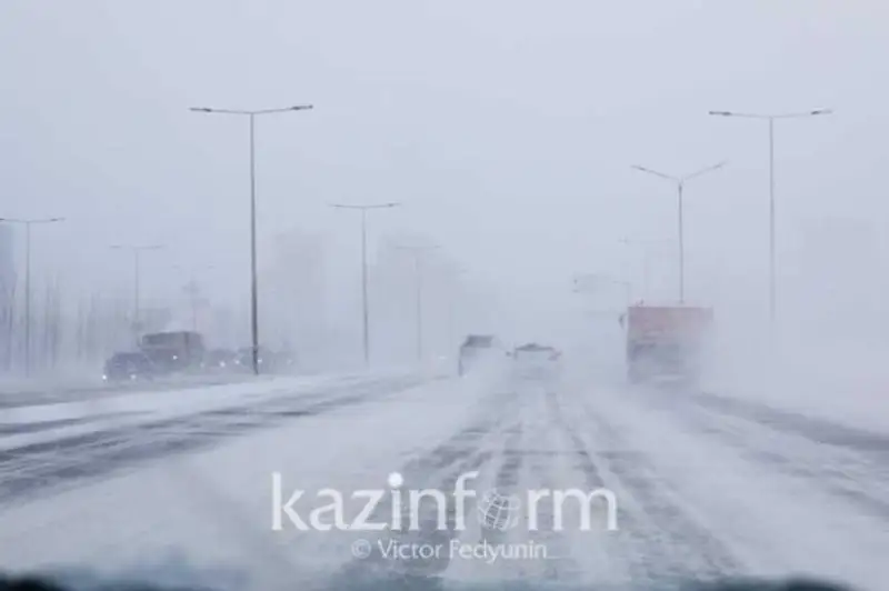 Aýa raıynyń kúrt buzylýyna baılanysty úsh oblysta 9 jol jabyldy