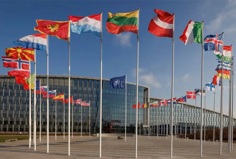 ۆيلنيۋستەگى ناتو سامميتى قاۋىپسىزدىك شارالارىنىڭ جوعارى دەڭگەيىندە وتەدى