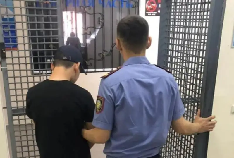 Мошенник выманил 5 миллионов тенге у пенсионеров в Актюбинской области