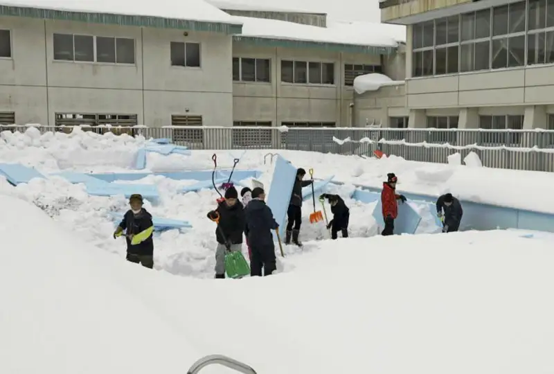 В Японии пытаются вырабатывать электричество из снега