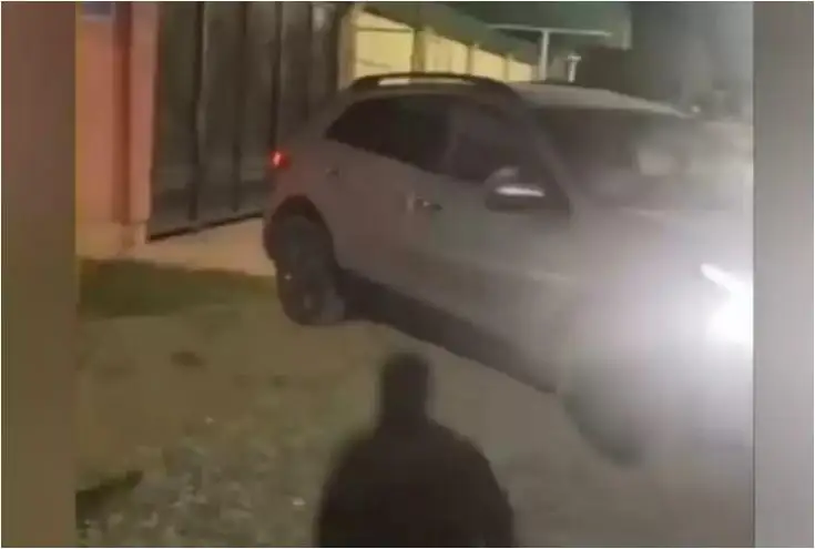 پوليتسيا كولىگىن باسشىلاردىڭ ءبىرىنىڭ تۋىسى باسقارعان: ءى ءى م اقپاراتتى راستادى