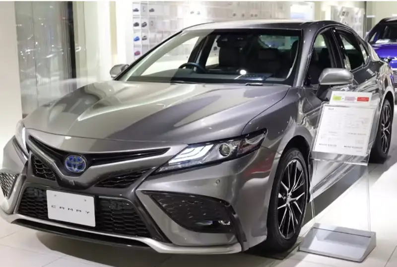 Toyota Япониядаги барча заводларида ишлаб чиқаришни тўхтатди