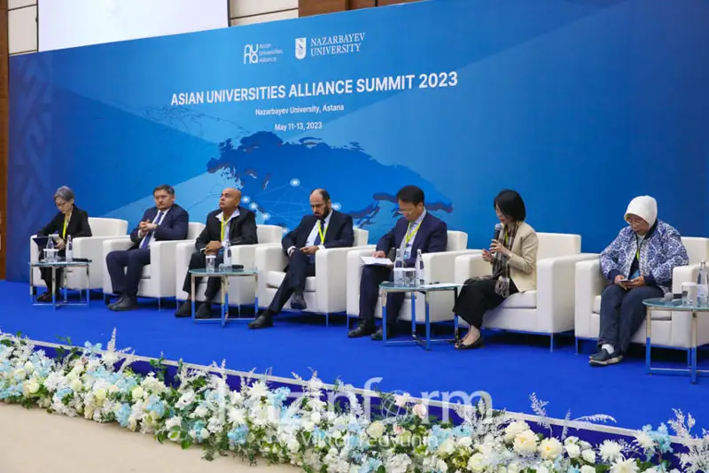 Astanada Azııa ýnıversıtetteri alıansynyń forýmy ótip jatyr