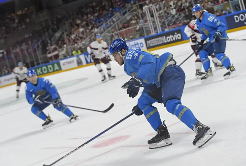 Каково положение Казахстана перед заключительным матчем ЧМ-2023 по хоккею