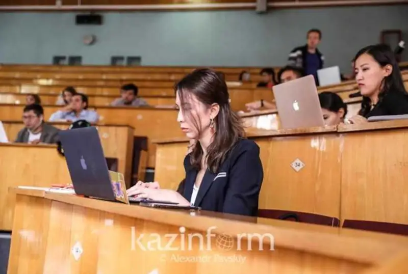 Bilim salasynda mamandardy daıarlaýda qandaı ózgerister bolady
