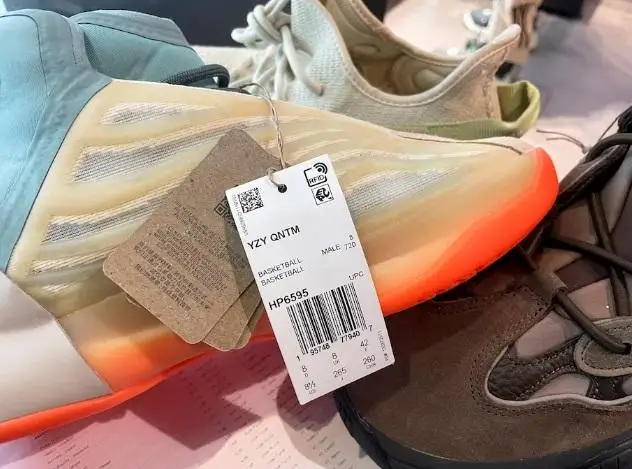 Кроссовки на полмиллиона долларов может сжечь Adidas