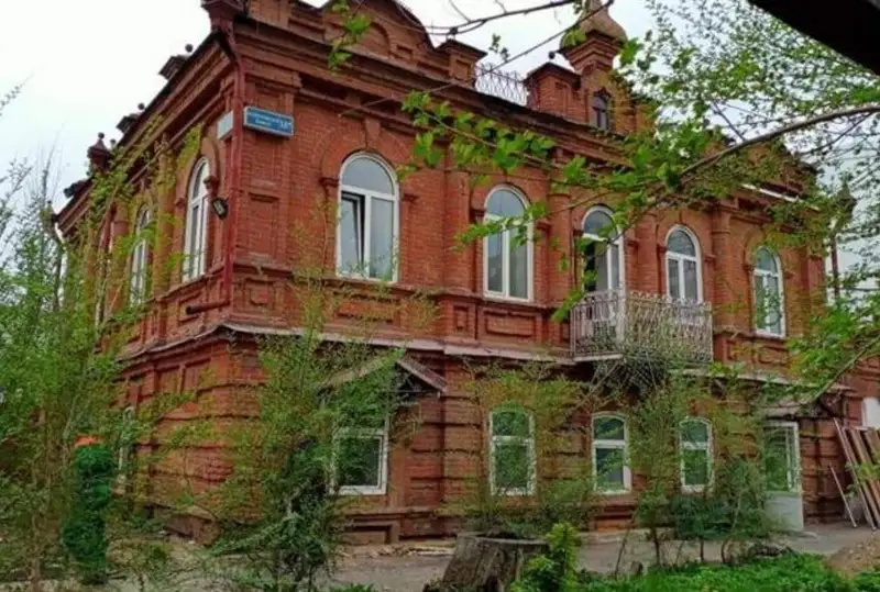 سەمەيدەگى ەسكەرتكىشتەر تىزىلىمىنە تاعى ءبىر تاريحي عيمارات قوسىلدى