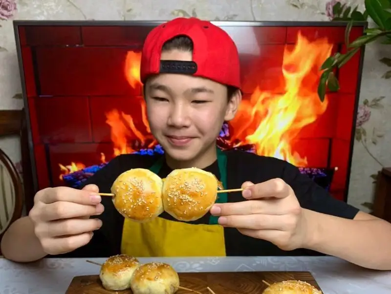 Қозоғистонлик 14 ёшли ошпаз: Мен ўз ресторанимни очишни истайман