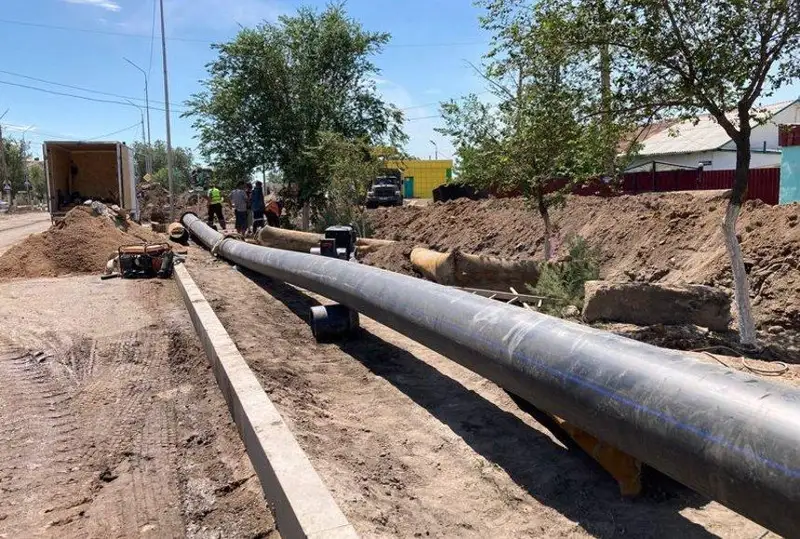 В Балхаше продолжается реконструкция водопроводных сетей