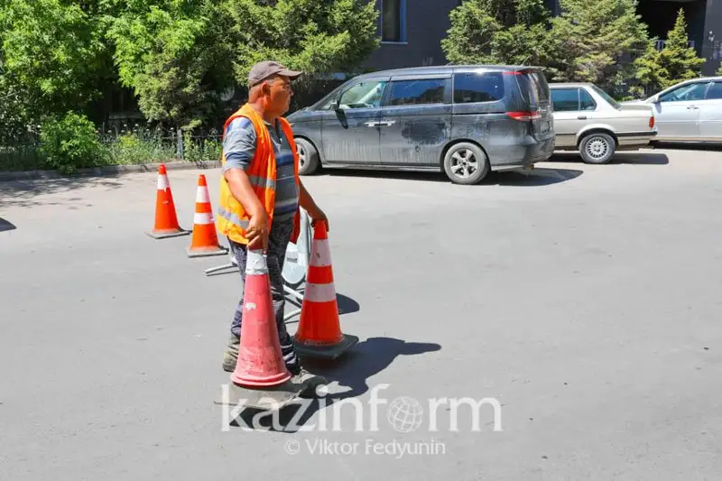 Astanada taǵy bir kóshe jóndeýge jabyldy