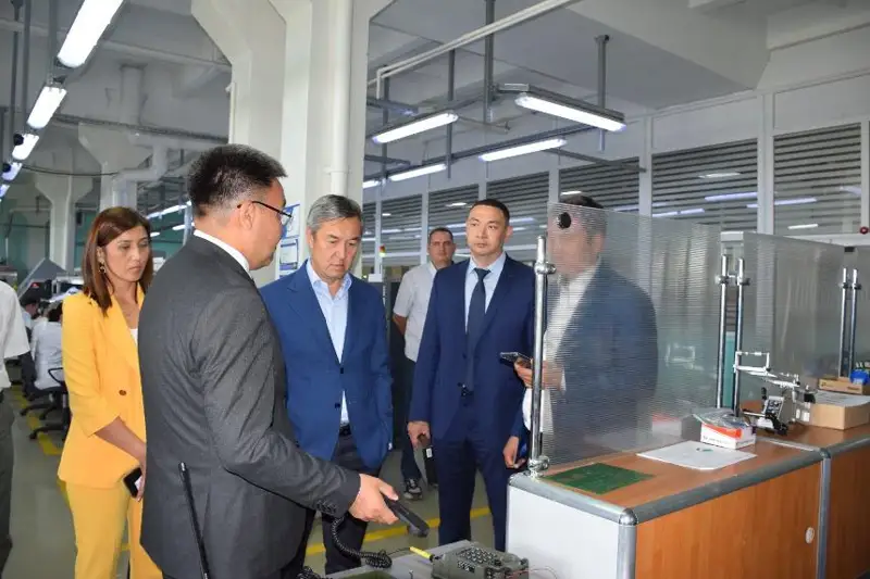Elimizde memlekettik satyp alý rásimin ótkizetin keı kásiporyndar shyǵynǵa batty