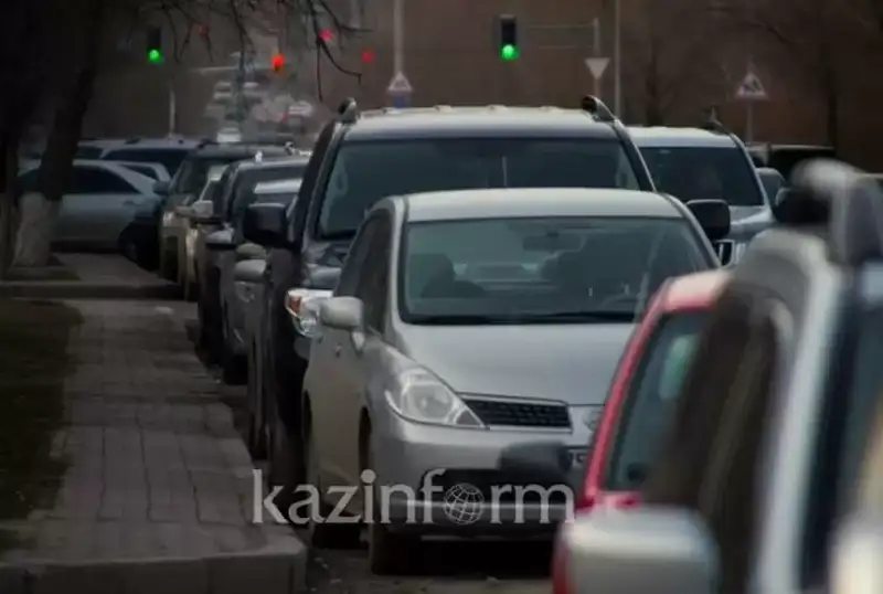 За неуплату штрафов в Атырау с начала года на штрафстоянку отправили 800 авто