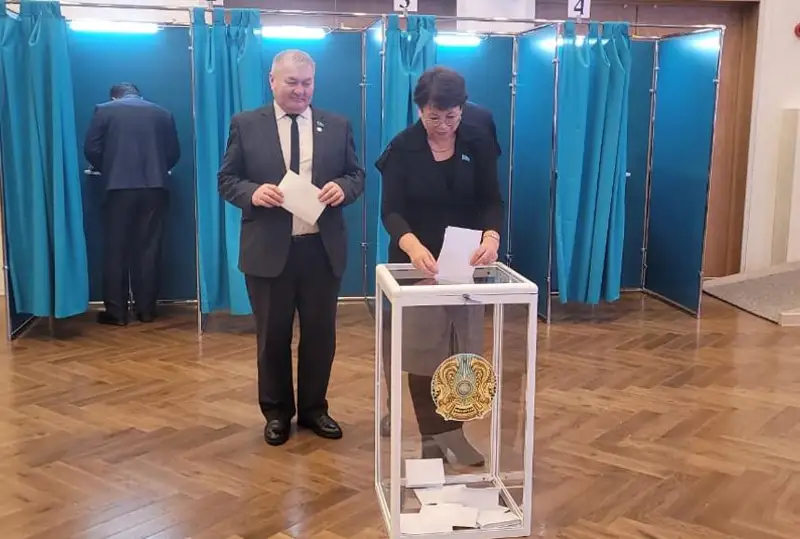 Aqmola oblysynda Senat depýtatyn saılaý bastaldy: 219 tańdaýshy daýys berýde