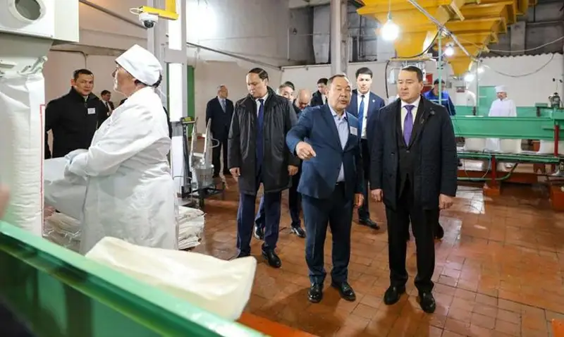 2026 jylǵa qaraı qant shyǵarý kólemin 180 myń tonnaǵa jetkizý qajet - Premer
