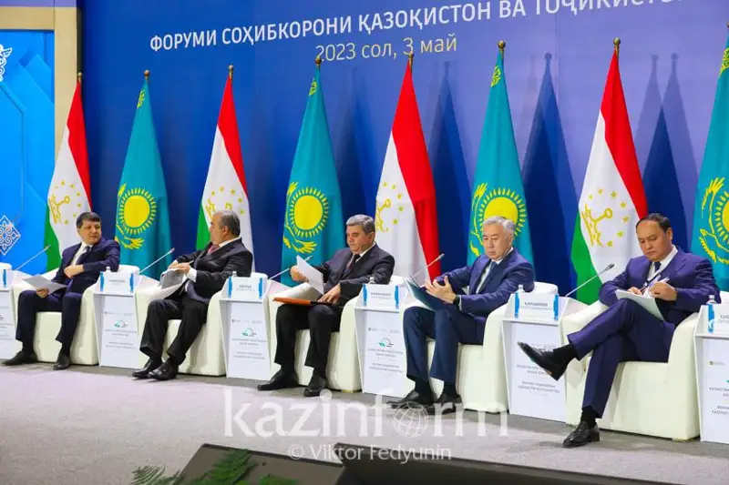 تاجىكستان قازاق بيزنەسمەندەرىنە تابىس تابۋعا مول مۇمكىندىك بەرەدى - سەرىك جۇمانعارين