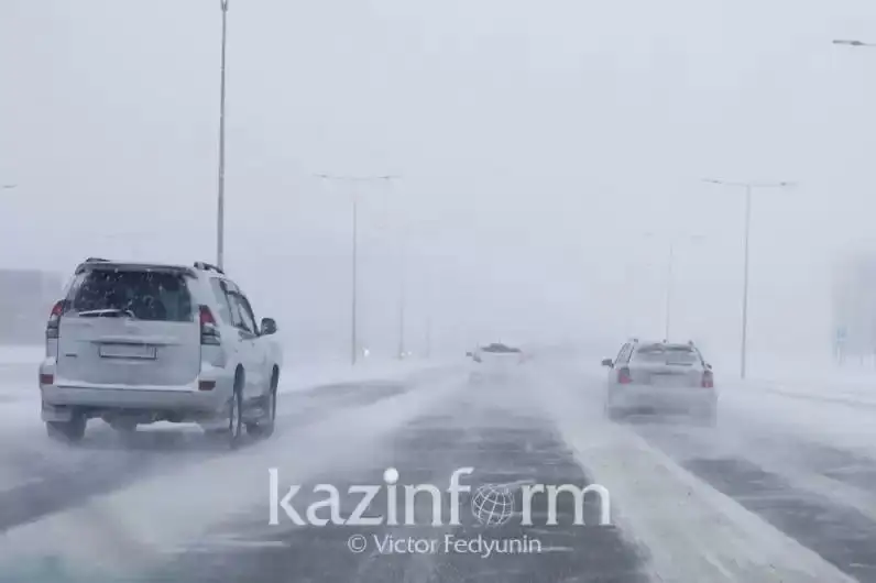 Aqtóbe men Batys Qazaqstan oblysynda júk jáne qoǵamdyq kólikter úshin qozǵalys shekteldi