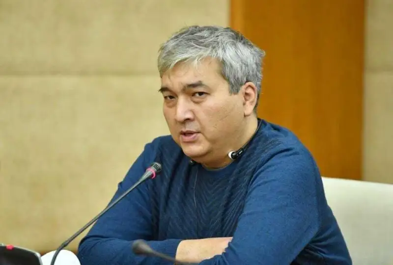 Задачей кандидатов в Президенты является продвижение партийных брендов – Данияр Ашимбаев