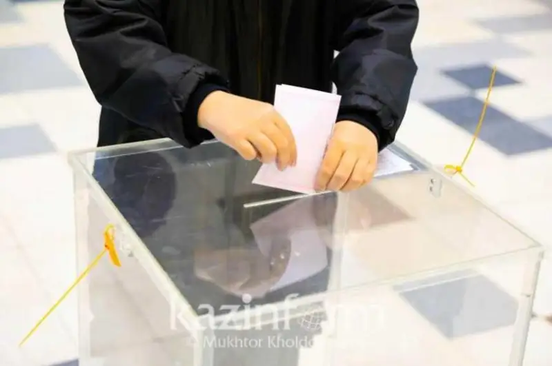 Сайлов: Хориждаги қозоғистонликларнинг 72,54 фоизи овоз берди