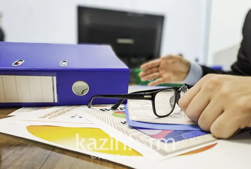 Ускорить исключение избыточных требований в сфере бизнеса поручил Алихан Смаилов