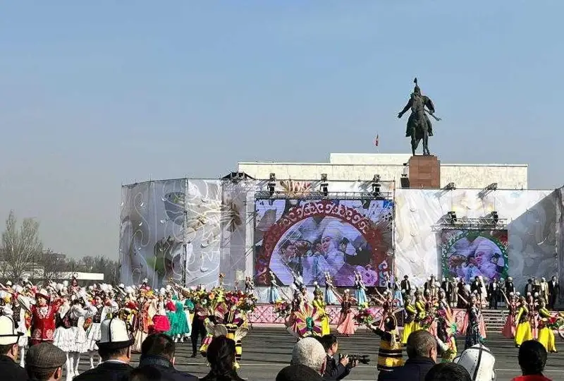 Qyrǵyzstanda Naýryz meıramy qalaı toılanady