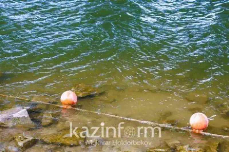 Petropavlda shaǵyn ózender sýy qaıta kóterilip jatyr