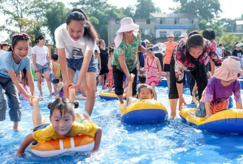 Сичуань 42 йилдан кейин оиладаги болалар сони бўйича чекловни олиб ташлади