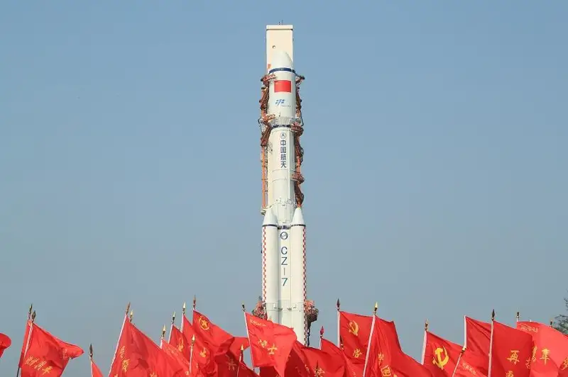 Хитойнинг «Тяньчжоу-6» космик юк ташувчиси учириш майдончасига етказилди