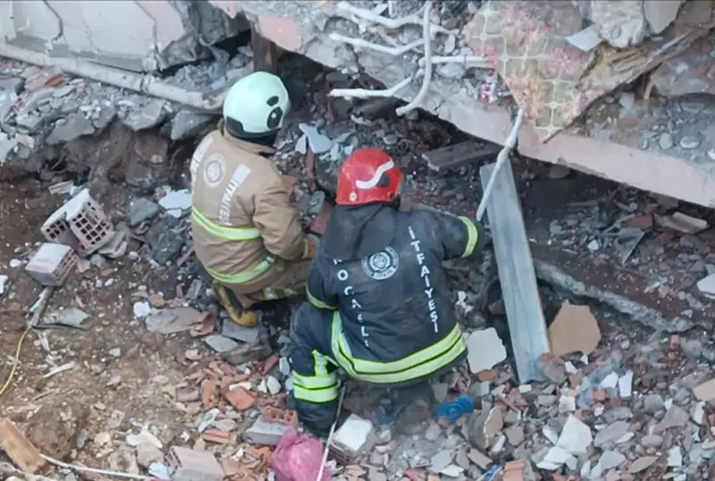 Туркиядаги зилзила қурбонлари сони 31 мингдан ошди