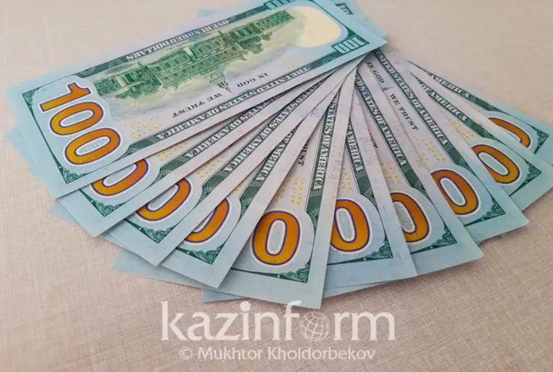 Қозоғистонда доллар 444-450 тенге орасида сотилмоқда