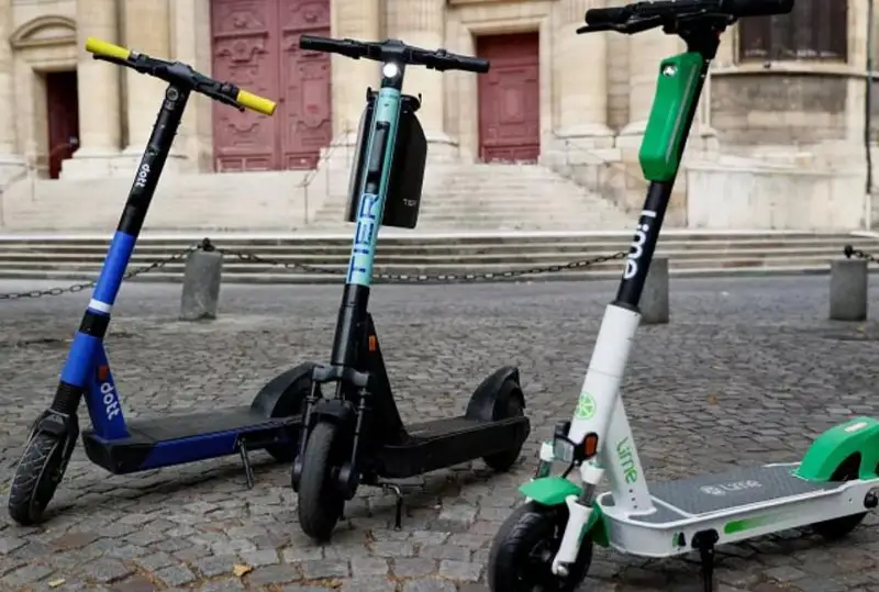 Прокат электросамокатов запретят в Париже