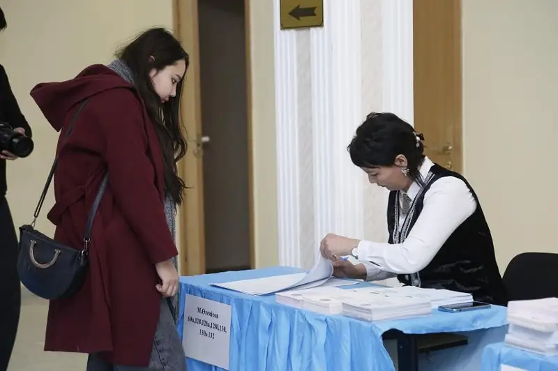 Голосование на выборах стартовало в Атырауской области