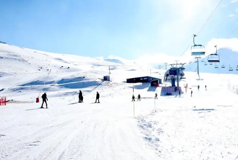 Горнолыжные курорты Турции остались без снега