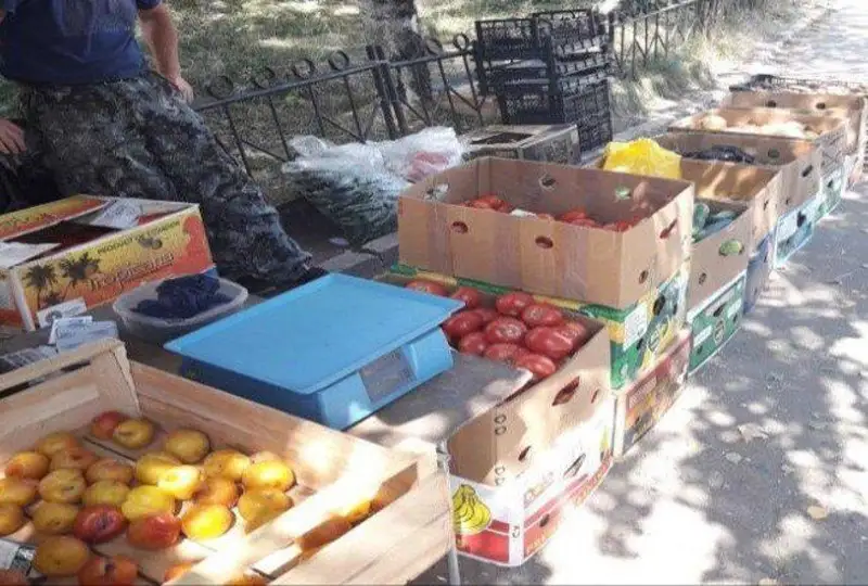 Почти тысячу человек привлекли к ответственности за стихийную торговлю в Шымкенте