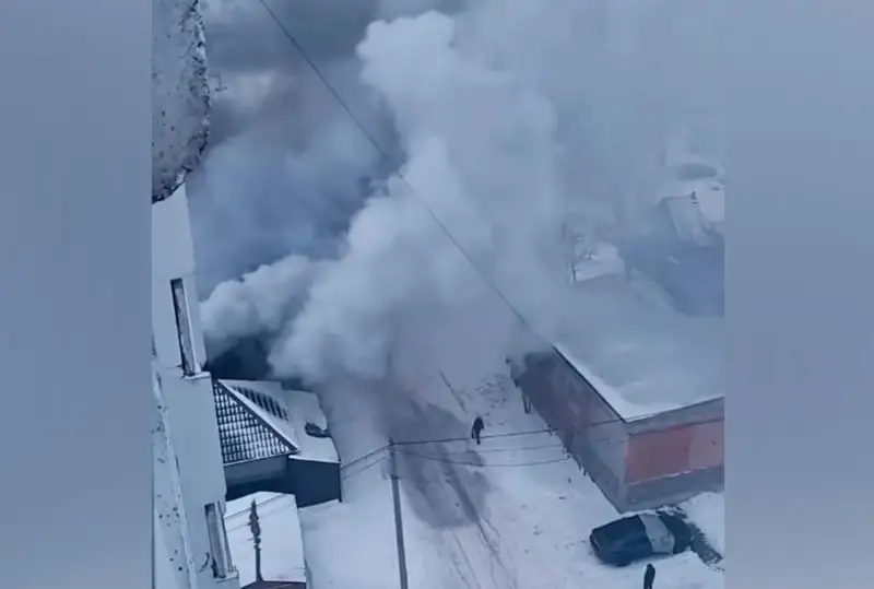 Крупный оздоровительный комплекс сгорел в Петропавловске