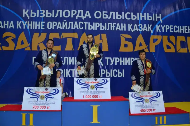 Balýan Aıbek Serikbaev «Syr barysy» atandy
