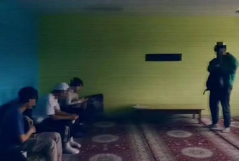 Школьный преподаватель проводил религиозные собрания для учащихся в Петропавловске