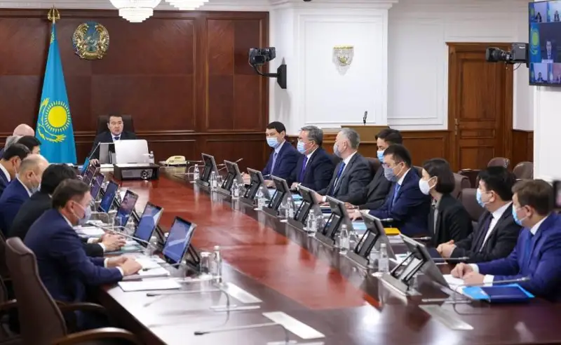 Алихан Смаилов: По итогам 2022 года экономика страны сохранила умеренные темпы роста